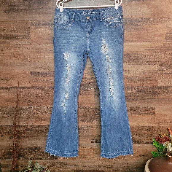 Ariya Jeans 14 Flare Thick Stitch Button Flap Prado Raw Hem Low Rise Western - Picture 1 of 12